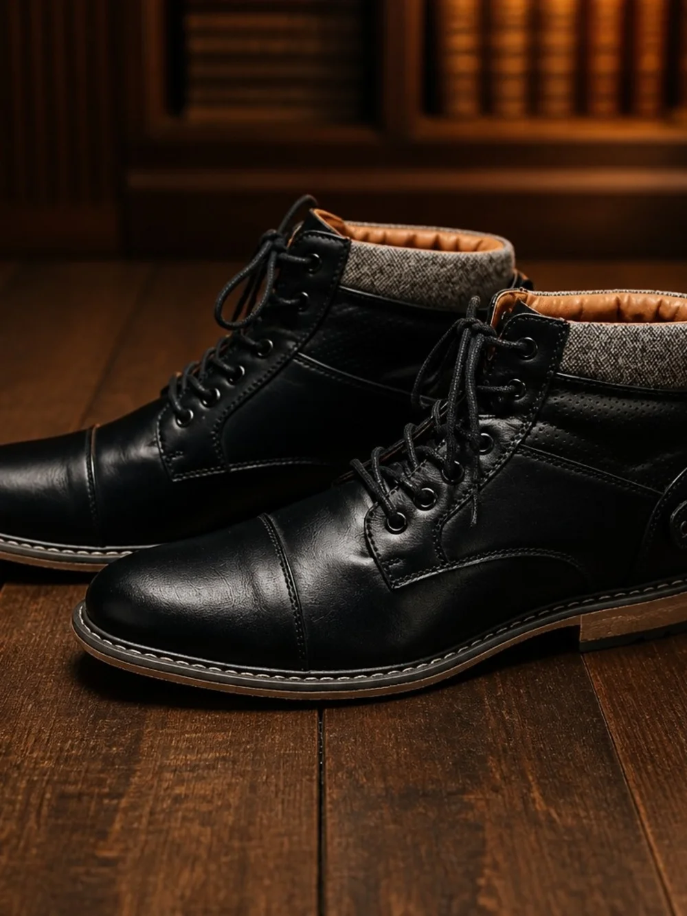Steve Madden Black Leather Lace-Up Chukka Ankle Boots with Tan Collar